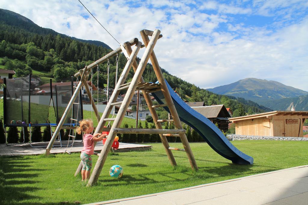 Apart Alpinlive Ladis Buitenkant foto